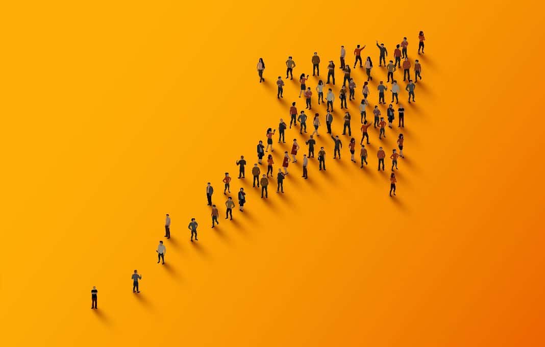 the dangers of an outsized executive team